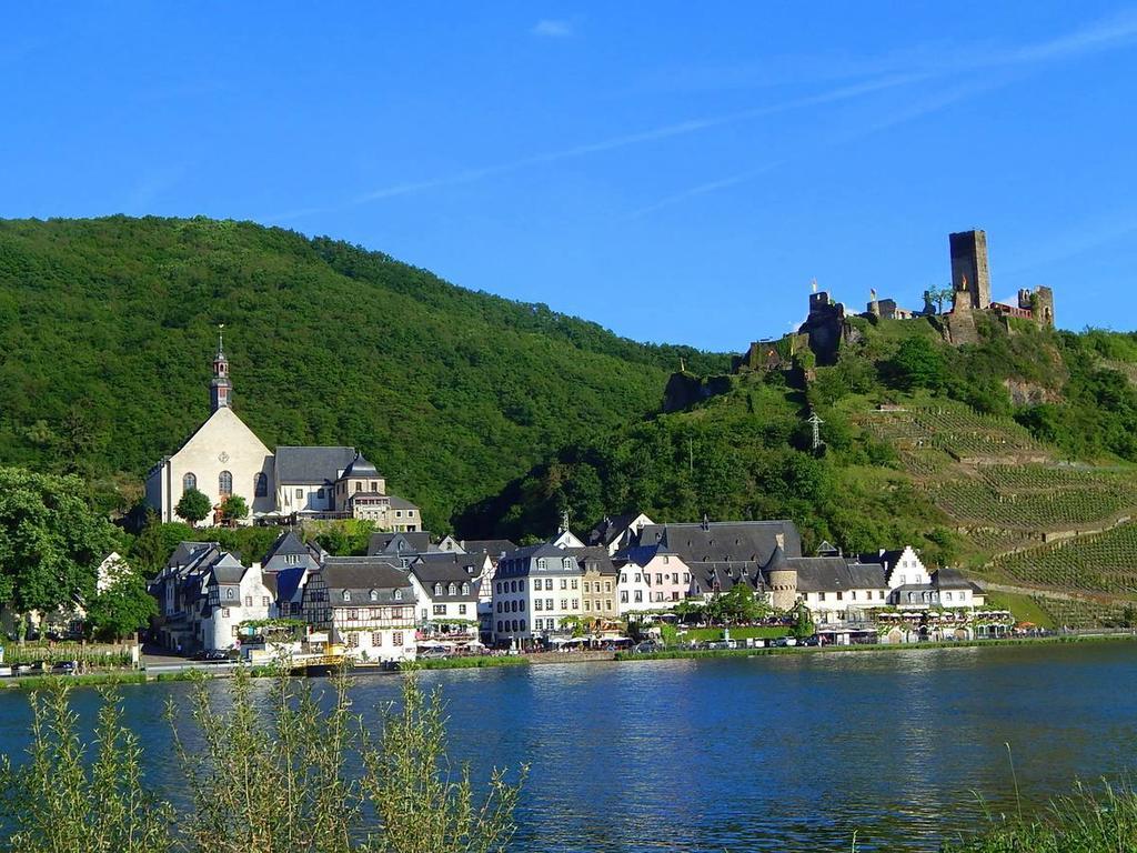 Gaestehaus Portugall Ellenz-Poltersdorf Esterno foto